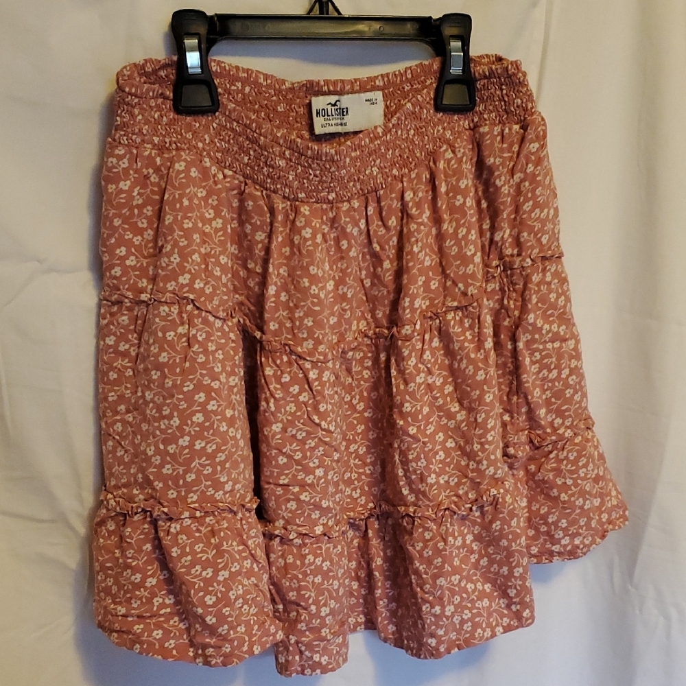 Hollister Pink Foral Skirt